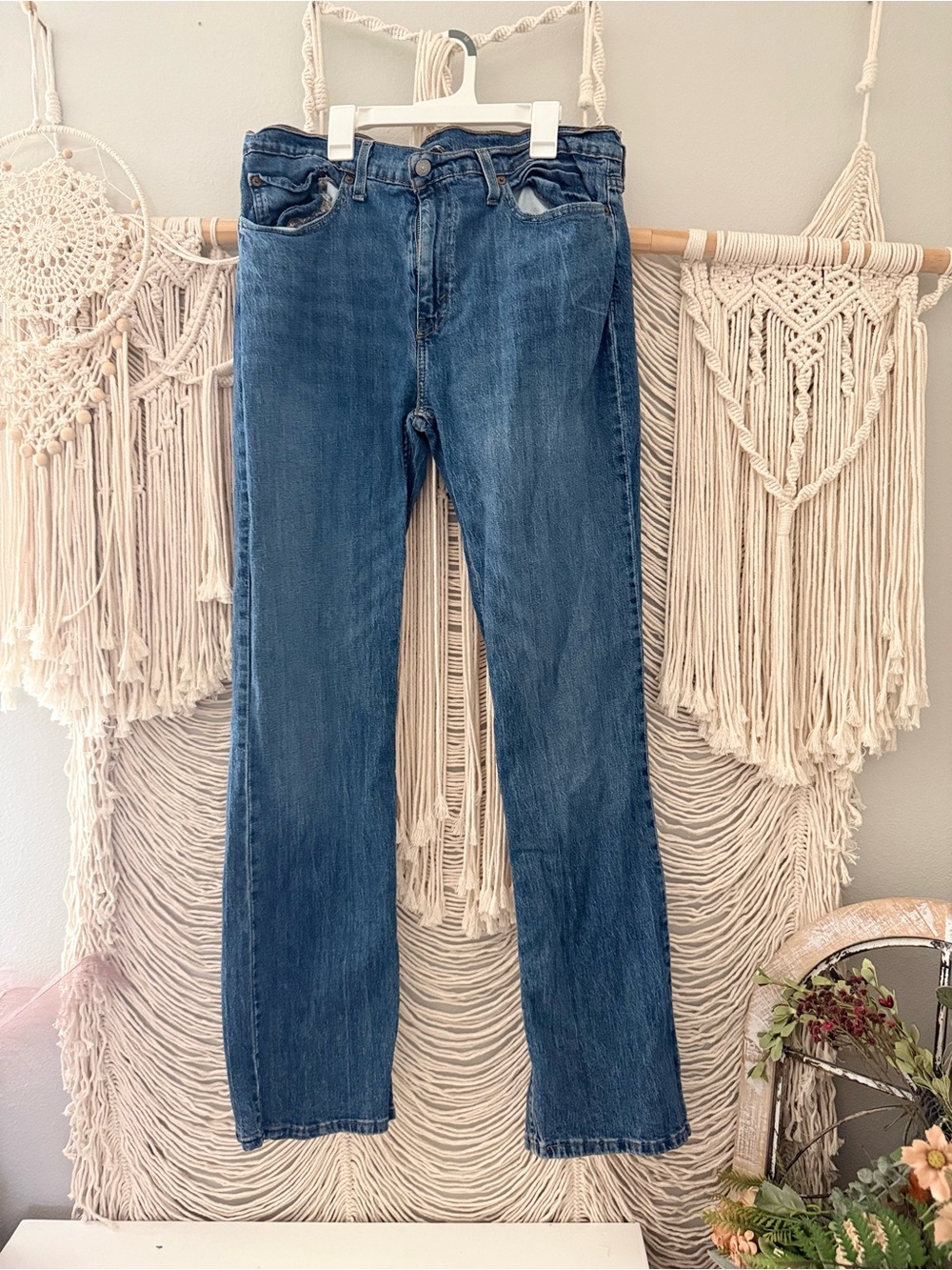 Levi's men’s  Dark Blue Straight-Leg Jeans